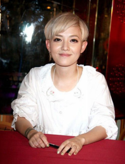 范晓萱图片,范晓萱资料,范晓萱档案